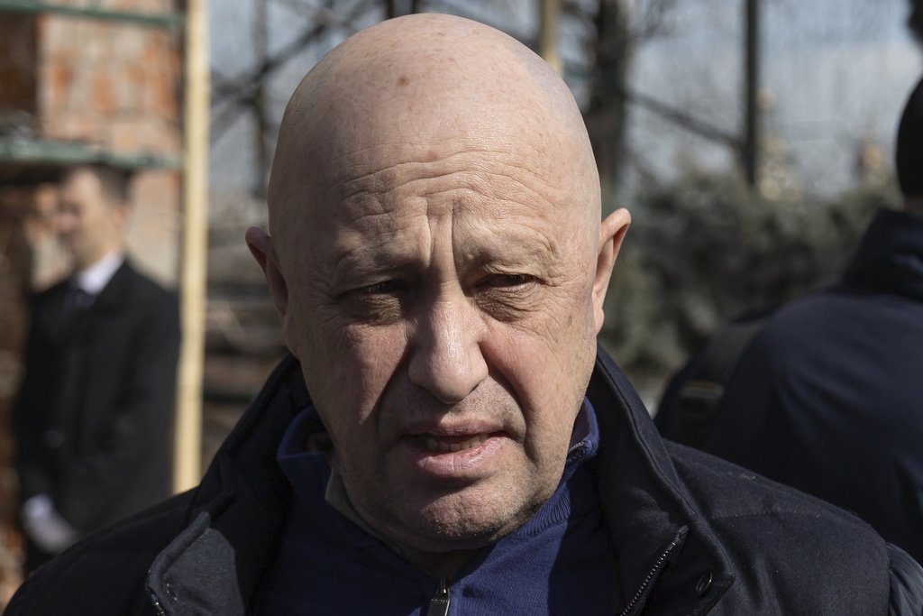 Russia’s Wagner boss threatens Bakhmut pullout in Ukraine | News ...